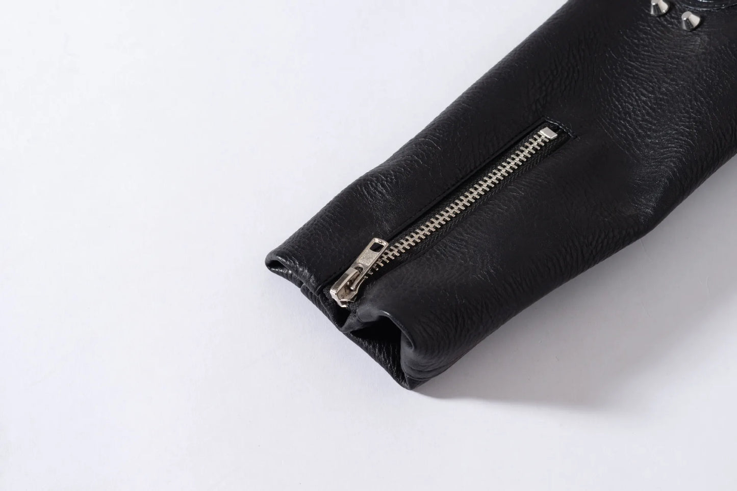 Collar Rivet Short Slim Locomotive Leather