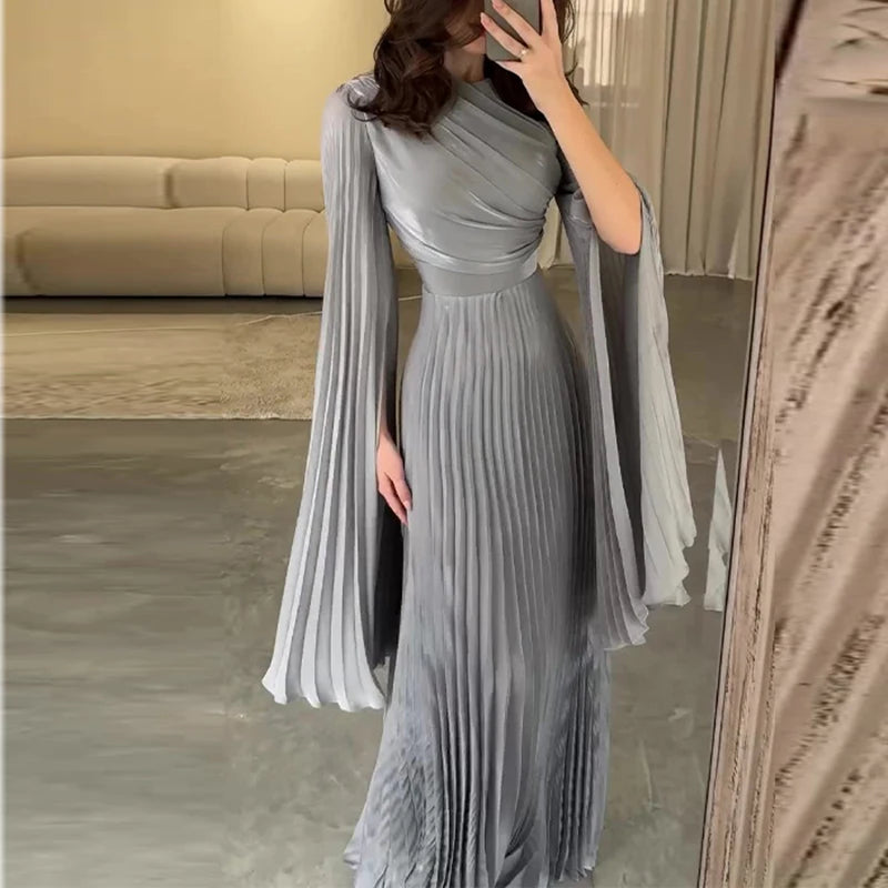 Elegant Solid Color Pleated Robe