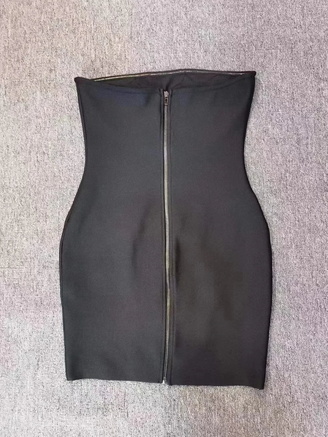 2024 Black Strapless "Stunner"