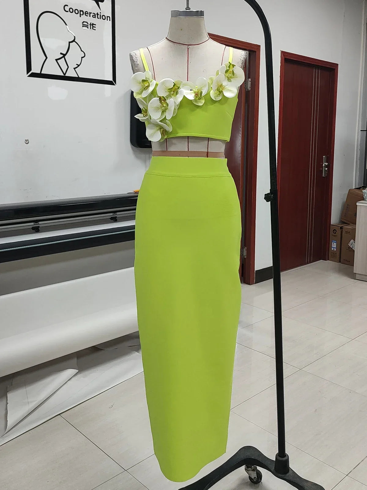 Green Three-dimensional Slin