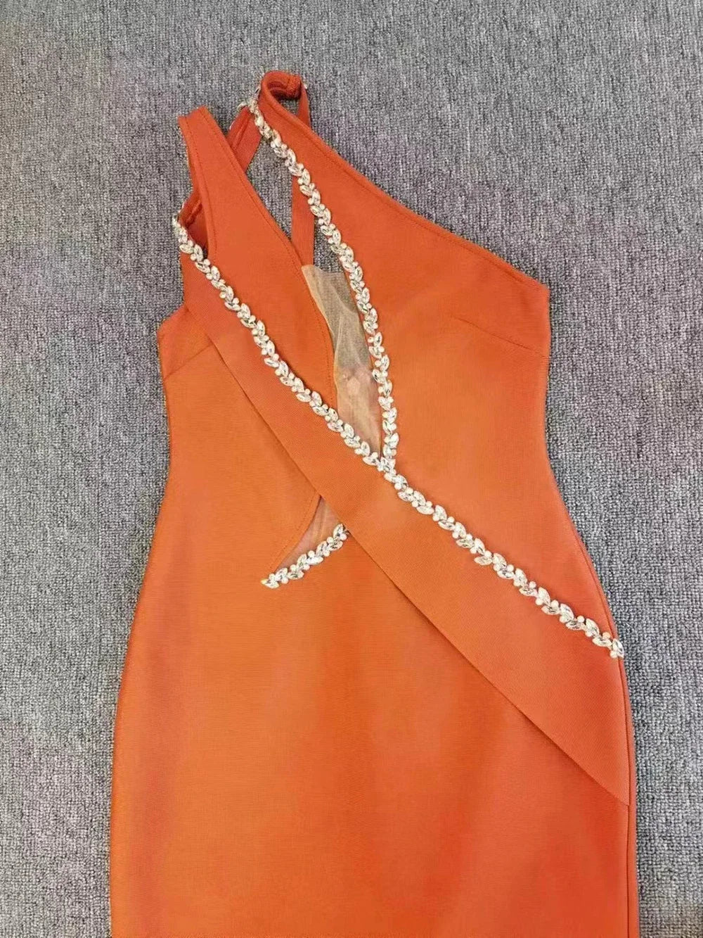 Diamond One Shoulder Diamond