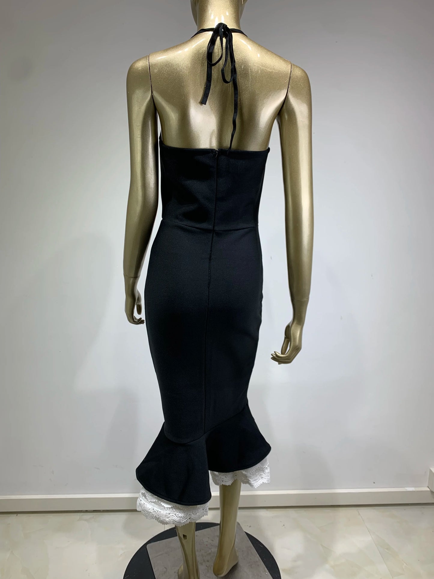 Celebrity Sexy Backless Halter