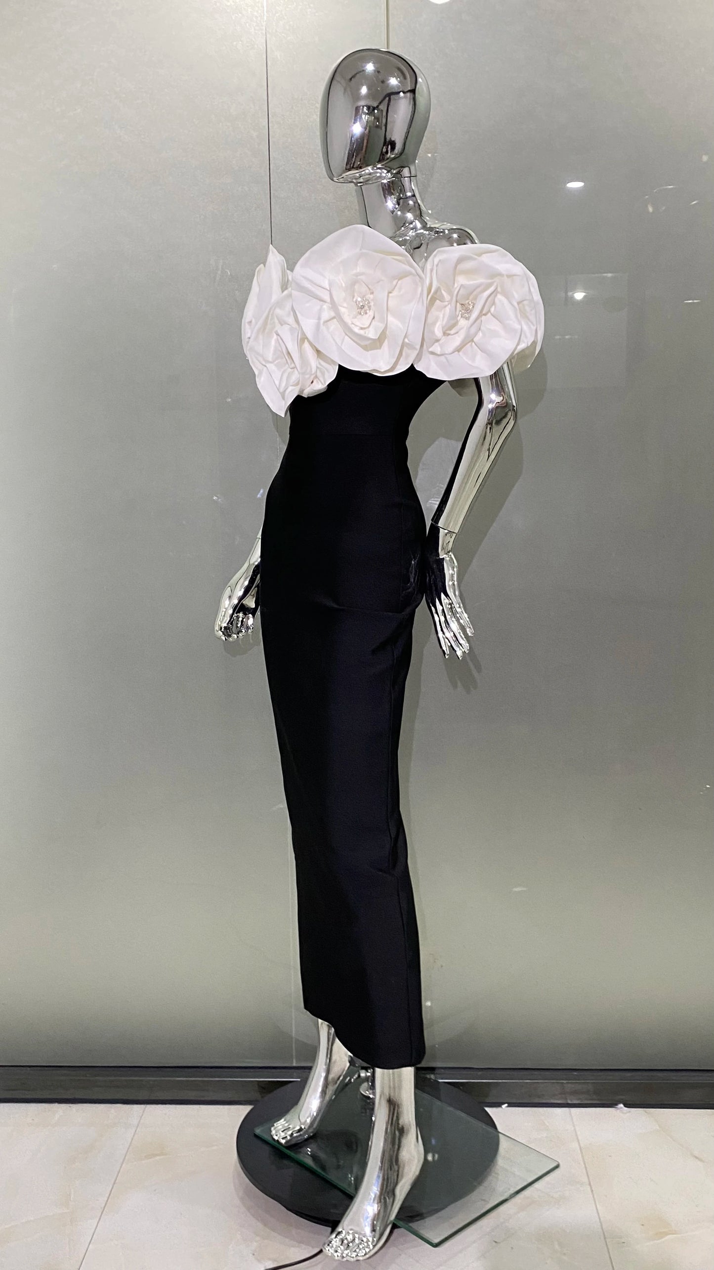 White Flowers Sexy Off The Shoulder Dress