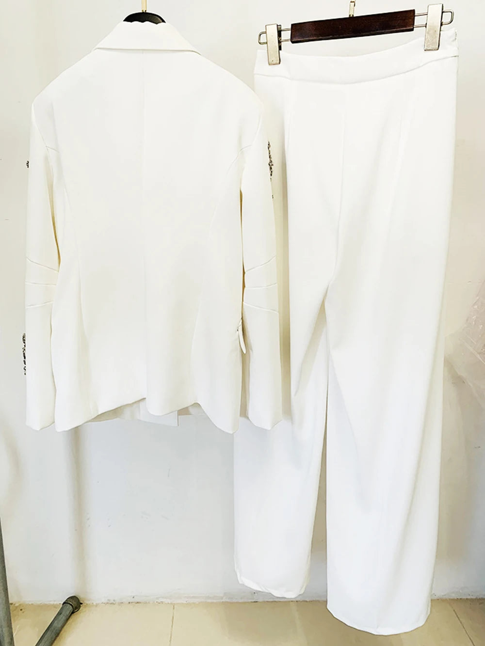High Quality Luxury Diamond White Suit