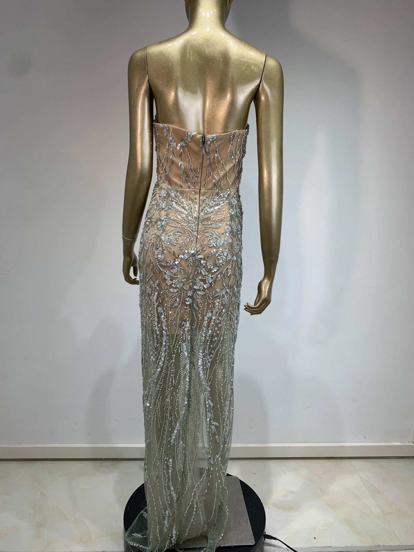 Luxury Sexy Strapless Feather Sequins