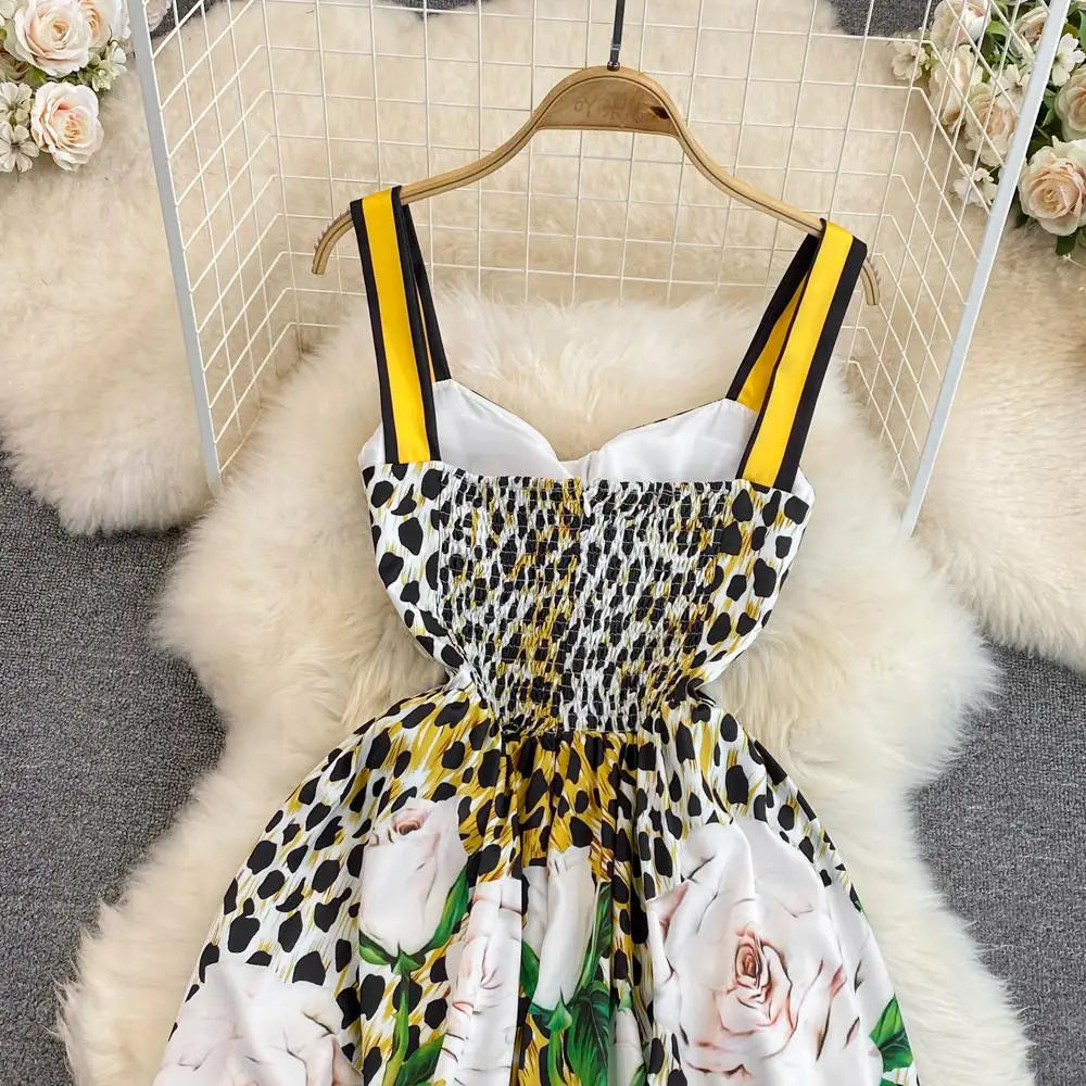 Runway Summer Fashion Vintage