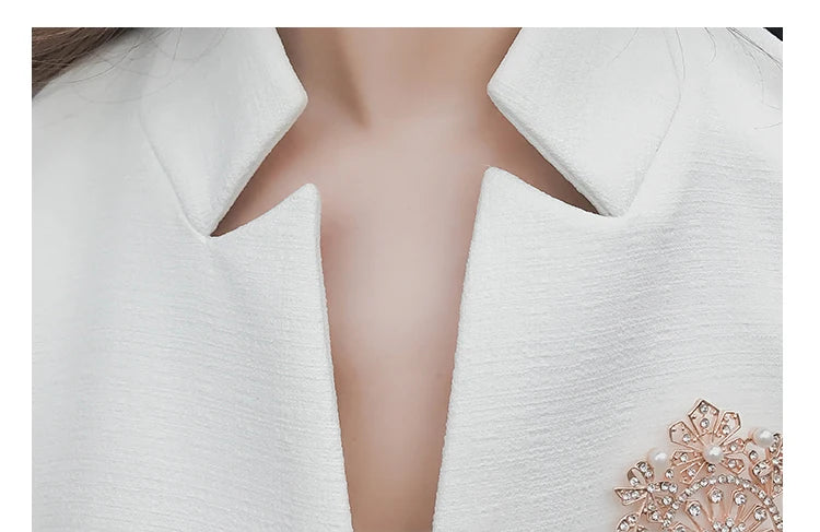 Pearls Beading Batwing Sleeve Cloak